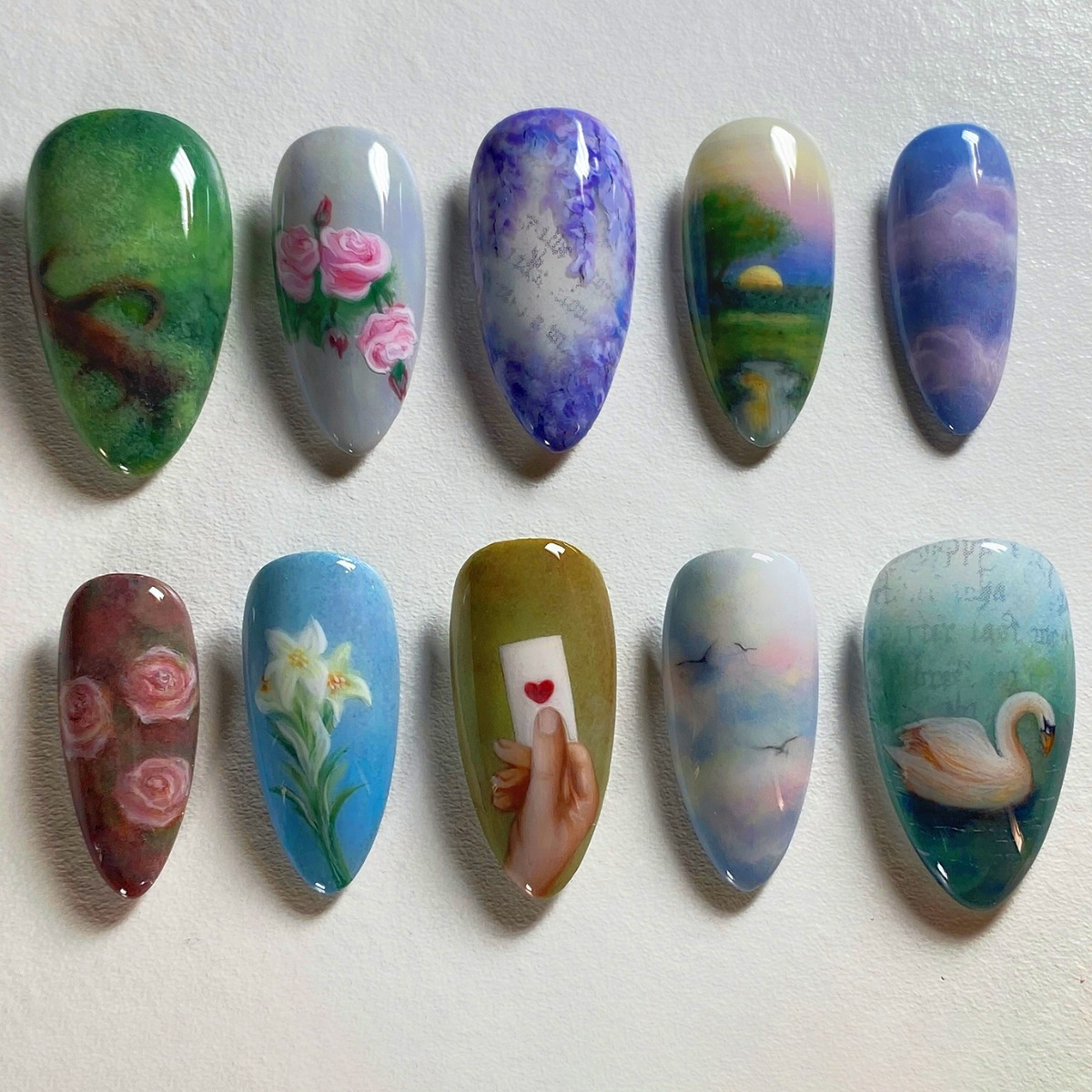Hand Painted Art Classic Press-On Nails by Winails