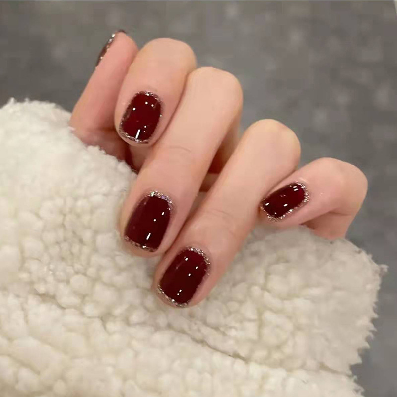 Burgundy Heart Square Classic Press-On Nails by Winails