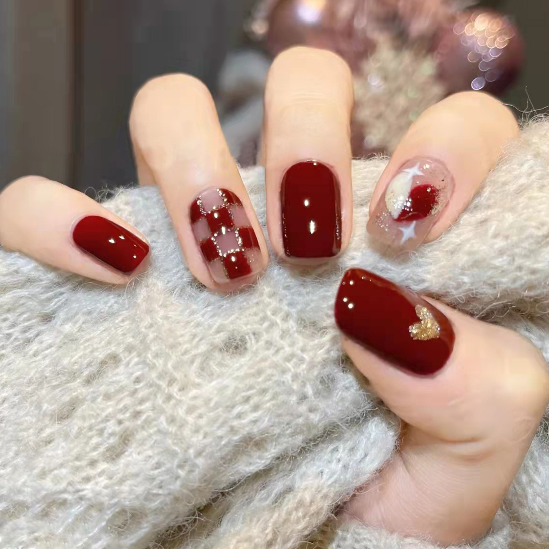 Sweetheart Checkerboard Classic Press-On Nails by Winails