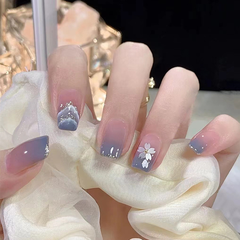Lilac Glitter Ombre Press-On Nails by Winails